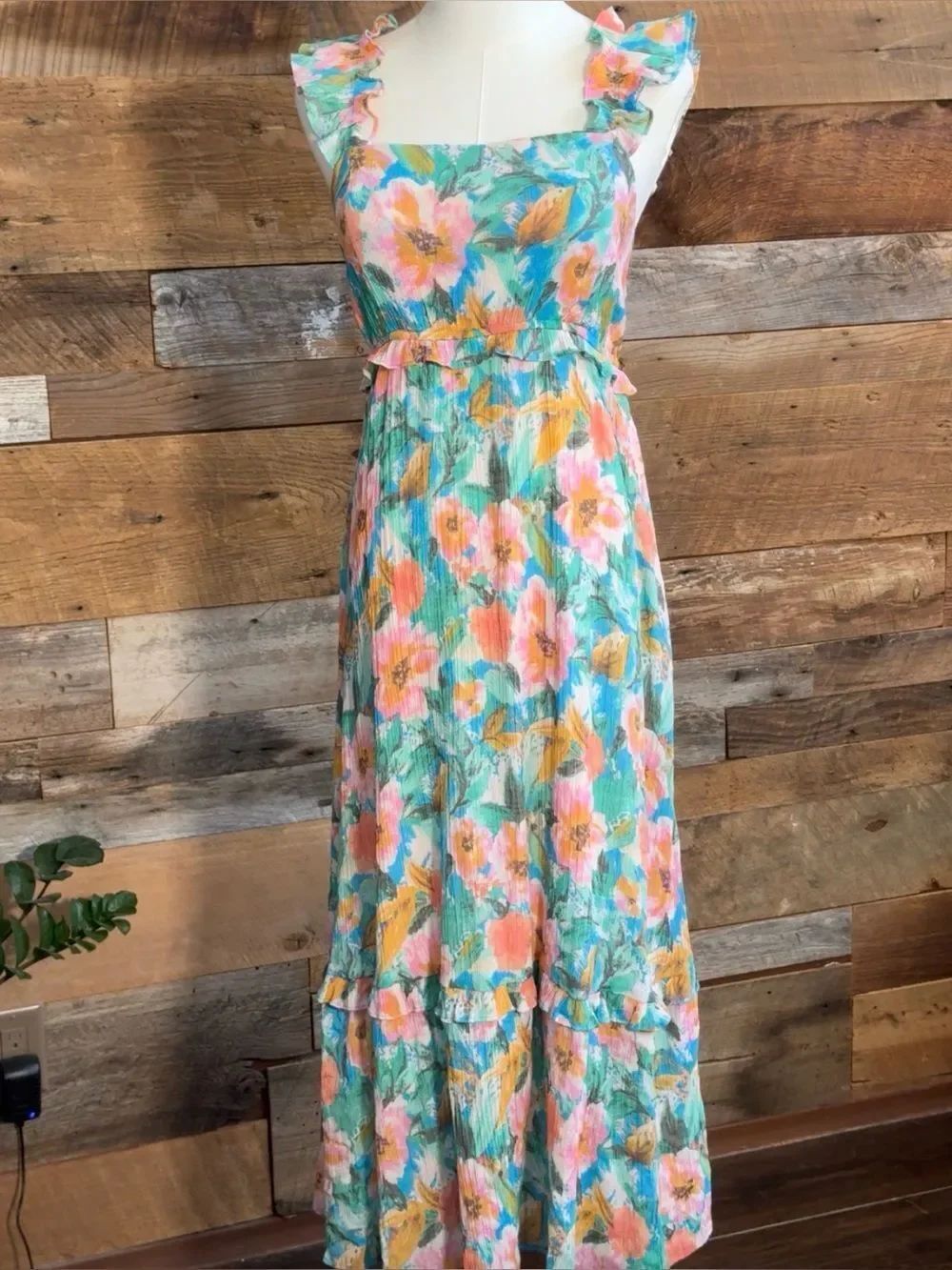By The River Floral Ruffle Tiered Crinkle Maxi Dress Multicolor Size Medium